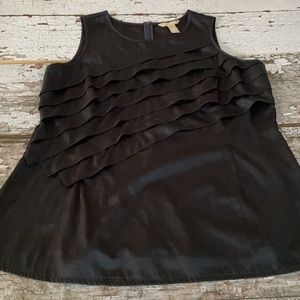 🟢 Banana Republic Blouse. True Navy Color